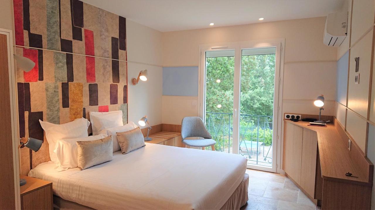 Hôtel The Originals Résidence de Rohan  Vaux-sur-Mer Esterno foto